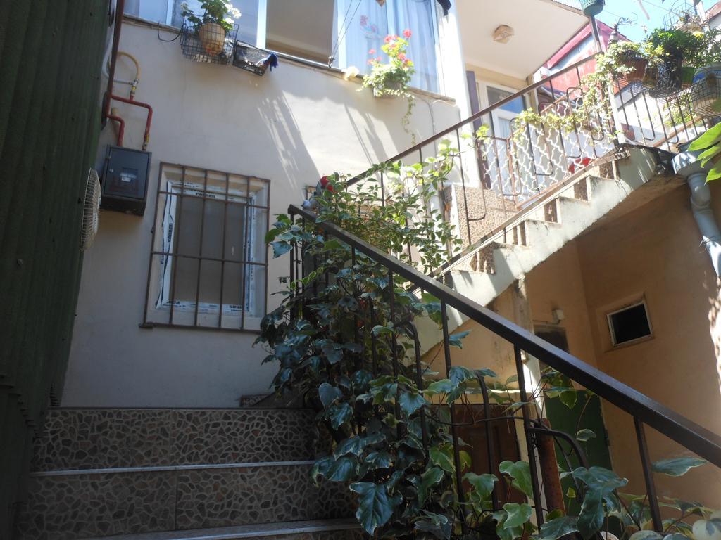 Apartment On Melashvili 24 Batumi Exterior foto